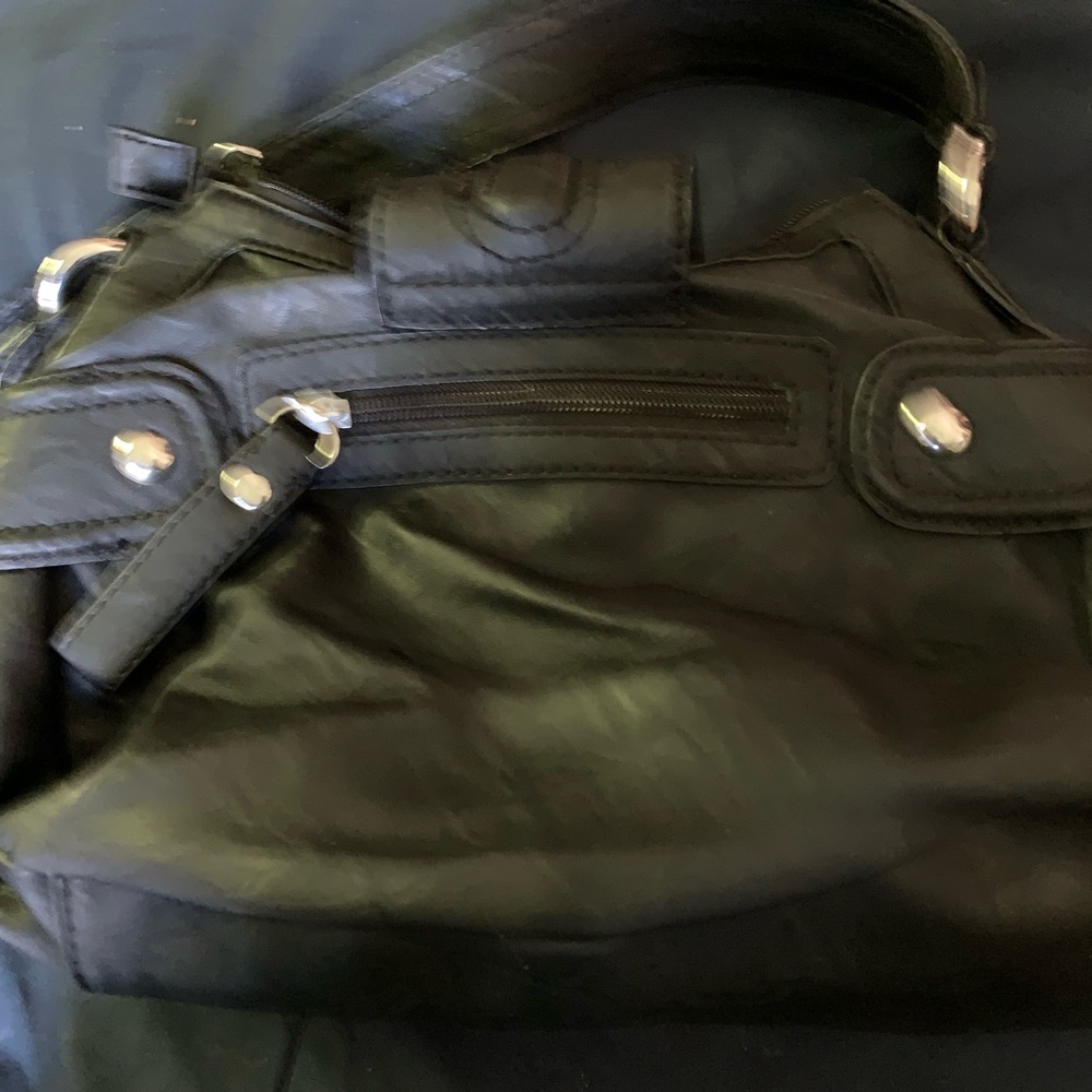 Guess Black Leather Handbag - Picture 3 of 5
